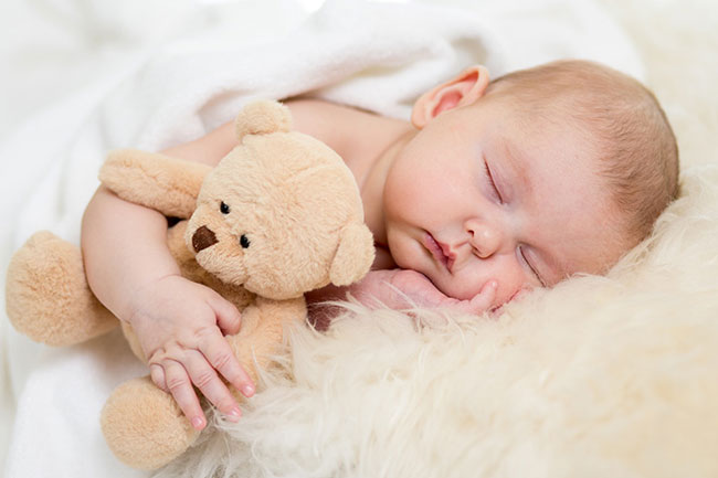Không nên tự ý sử dụng kháng sinh cho trẻ nếu không được bác sĩ chỉ định